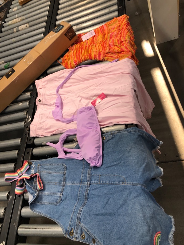 Photo 1 of BUNDLE OF WOMENS AND GIRLS CLOTHES, SIZES IN COMMENTS.
