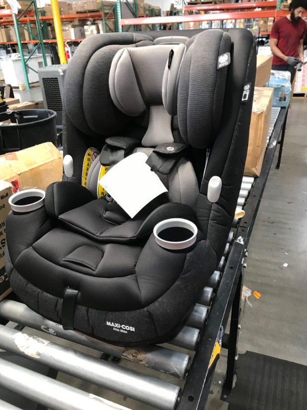 Photo 2 of Maxi-Cosi Pria Max 3-in-1 Convertible Car Seat, Nomad Black
