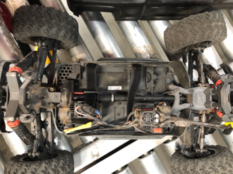 Photo 1 of ARRMA 1/10 BIG ROCK 4X4 V3 3S BLX Brushless Monster RC Truck RTR(Battery and Charger Required)
