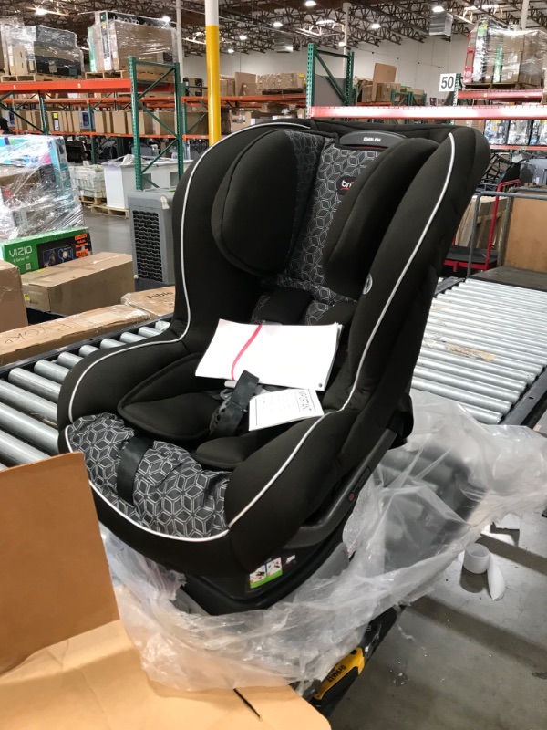 Photo 3 of Britax Emblem 3 Stage Convertible Car Seat, Fusion
