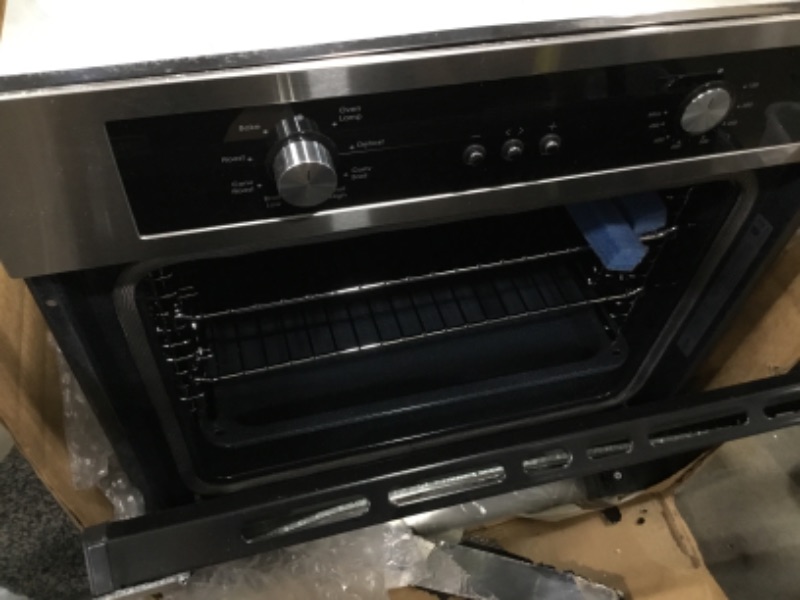 Photo 4 of COSMO C51EIX Electric Built-In Wall Oven with 2.5 cu. ft. Capacity, Turbo True European Convection, 8 Functions, Push Button Knobs, in Stainless Steel, 24 inch
