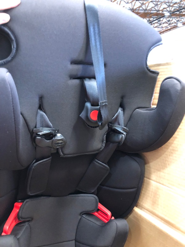 Photo 4 of **MISSING CUPHOLDER**
Graco Tranzitions 3 in 1 Harness Booster Seat, Proof
