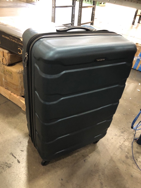 Photo 4 of Samsonite Omni PC Hardside Expandable Luggage with Spinner Wheels, Teal, Checked-Large 28-Inch
