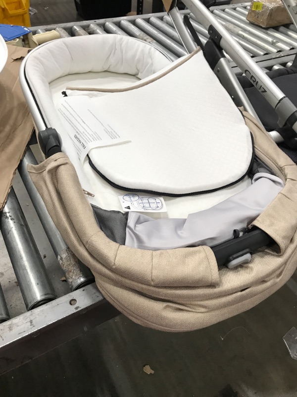 Photo 5 of **USED**CRUZ Stroller - Declan (Oat Melange/Silver/Chestnut Leather)
