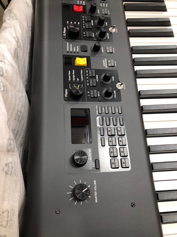 Photo 3 of **DOES NOT POWER ON**Yamaha CP88 88-Key Graded Hammer Action Stage Piano with Sustain Pedal
