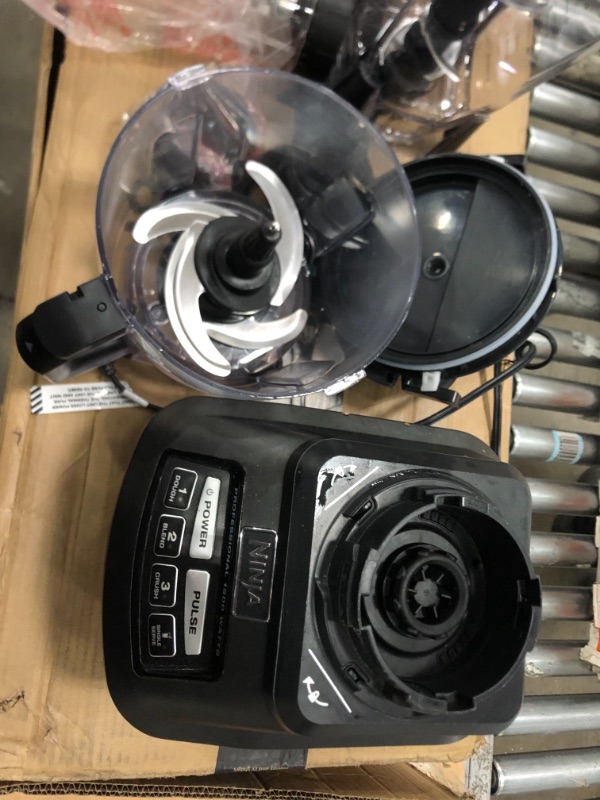 Photo 6 of **Previous Owner Broke, DOES NOT FUNCTION, SOLD FOR PARTS **
NINJA
Mega Kitchen System 72 oz. 5-Speed Black Blender and Food Processor with Travel Cups (BL770)