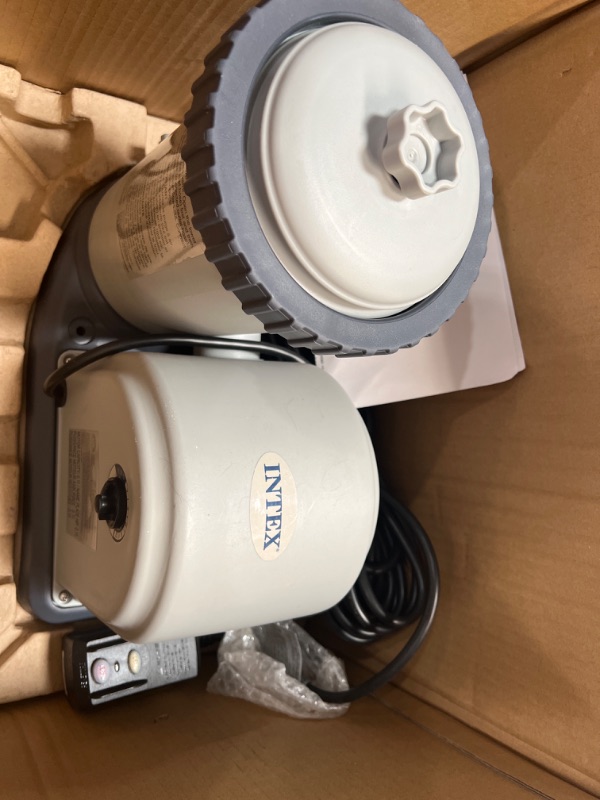 Photo 3 of INTEX 28635EG C1500 Krystal Clear Cartridge Filter Pump for Above Ground Pools, 1500 GPH Pump Flow Rate
