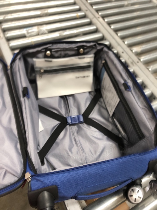 Photo 3 of ***ONLY 1 SUITCASE*** Samsonite Aspire DLX Softside Expandable Luggage, Blue Depth, (24)