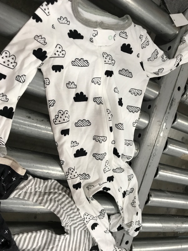 Photo 5 of Baby 3pk Zip-Up Sleep N' Play - Cloud Island™ Black/White // size 3-6months

