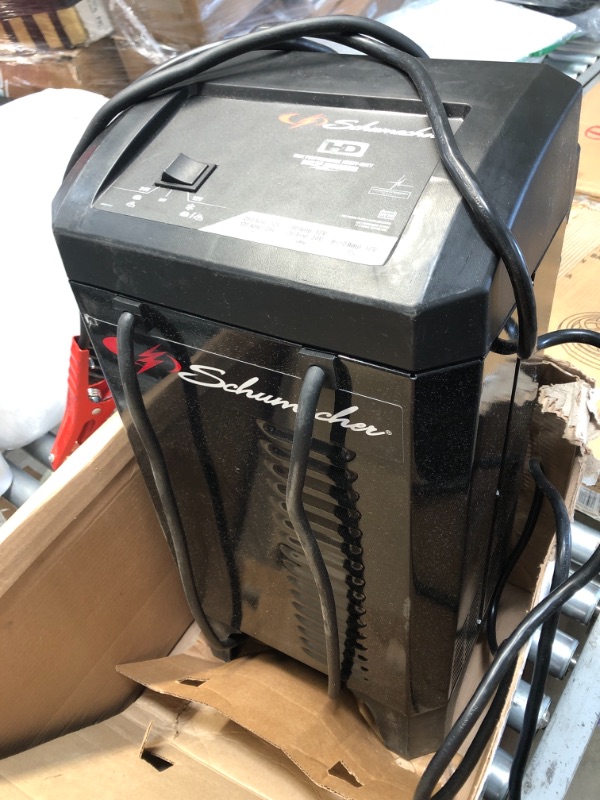 Photo 3 of ***NON-FUNCTIONAL/PARTS ONLY***
Schumacher DSR131 DSR ProSeries 250 Amp(12V) 125 Amp(6V) 50 Amp 6V/12V Fully Automatic Pro Smart Battery Charger with Engine Starter, Boost, and Maintainer for Automotive Shop/Dealer Use
