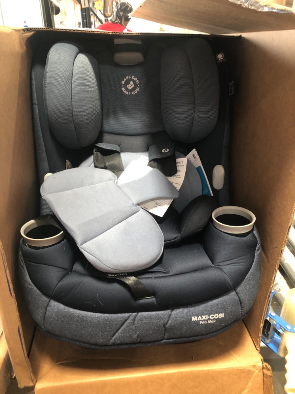 Photo 2 of Maxi-Cosi CC208EMQ Pria Max 3-in-1 Convertible Car Seat, Nomad Blue, One Size
