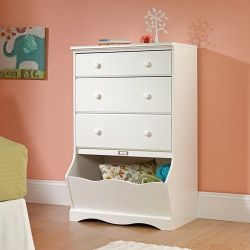 Photo 1 of **parts only**
Sauder Pogo 3-Drawer Dresser, Soft White Finish
