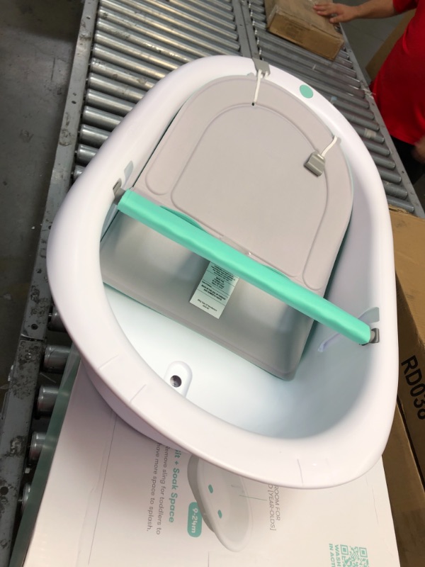 Photo 1 of 4-in-1 Grow-with-Me Bath Tub by Frida Baby

