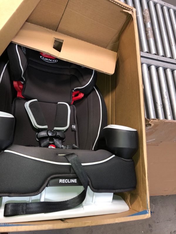 Photo 2 of Graco Atlas 65 2-in-1 Harness Booster Car Seat, Glacier