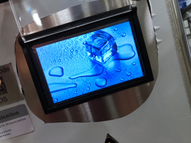Photo 1 of (DENTED) VEVOR 115V Commercial Ice Maker 