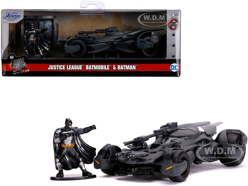 Photo 1 of 1:32 Scale Batman Justice League Batmobile W/ Batman Figure
