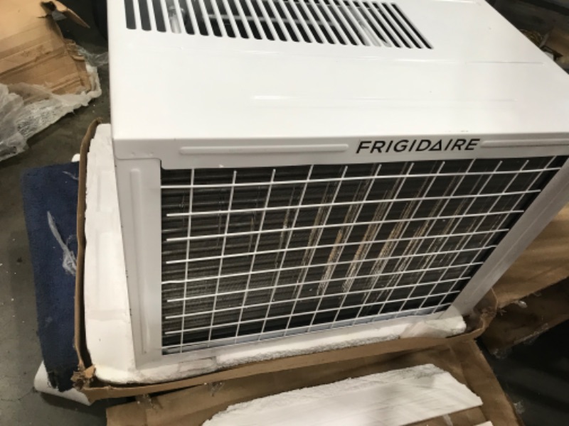 Photo 8 of **DAMAGED** Frigidaire 15,000 BTU 115-Volt Window Air Conditioner with Slide-Out Chassis, Energy Star, FFRE153WAE
