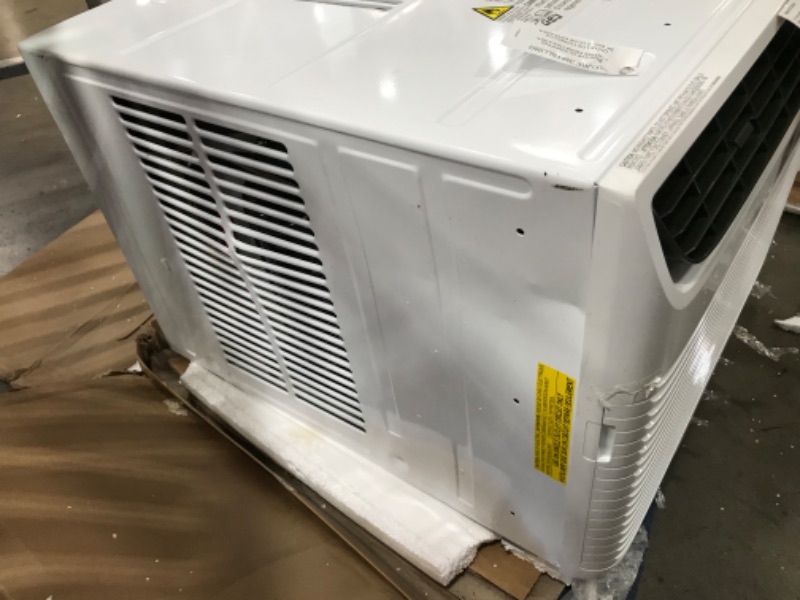 Photo 5 of **DAMAGED** Frigidaire 15,000 BTU 115-Volt Window Air Conditioner with Slide-Out Chassis, Energy Star, FFRE153WAE
