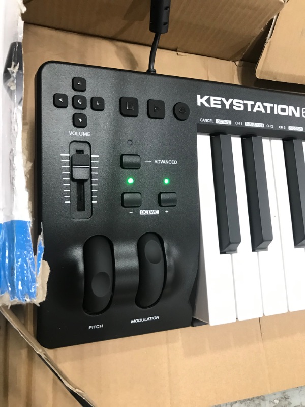 Photo 1 of M-Audio Keystation 61 MK3 - Semi Weighted 61 Key USB MIDI Keyboard Controller with Assignable Controls, Pitch and Mod Wheels, and Software Included
