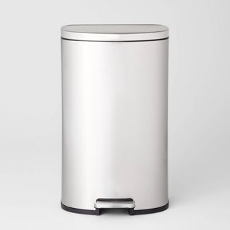 Photo 1 of (DENTED) 45L D Shape Step Trash Can - Brightroom™

