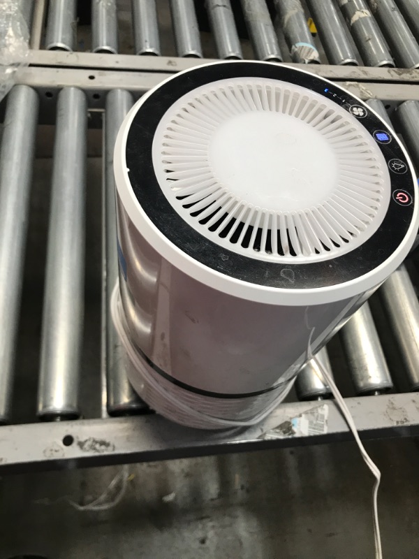 Photo 2 of **USED**LEVOIT Air Purifiers for Home, H13 True HEPA Filter for Smoke, Dust, Mold, and Pollen in Bedroom, Ozone Free, Filtration System Odor Eliminators for Office with Optional Night Light, 1 Pack, White
