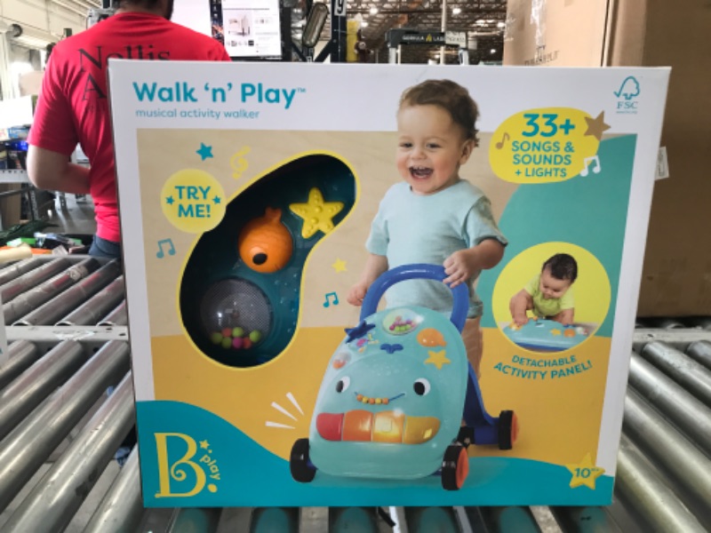 Photo 2 of B. play - Musical Activity Walker - Walk 'n' Play  24 Inches (H) x 16.15 Inches (W) x 2 Inches (D)

