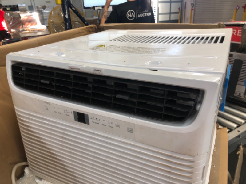 Photo 8 of (DENTED; CRACKED FRONT PANEL/CORNER) Frigidaire 15 000 BTU 115-Volt Window Air Conditioner with Slide-Out Chassis Energy Star FFRE153WAE
