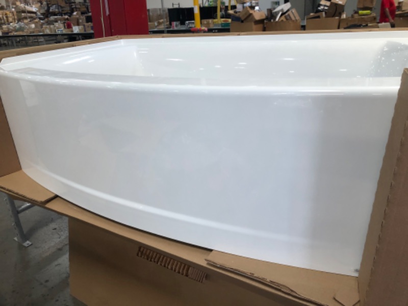 Photo 2 of (DAMAGED EDGE) American Standard Ovation Curve 60 in. Right Drain Rectangular Apron Front Bathtub in Arctic White