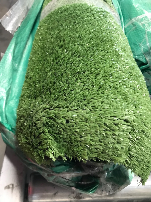 Photo 2 of **ONLY ONE**
Artificial Thick Realistic Grass Mats & Rugs 7' X 12' Synthetic Finished Rug Indoor Outdoor Garden Landscape,Pet Pad Dog,Deck, Pre-Finished Edges Fake Grass

