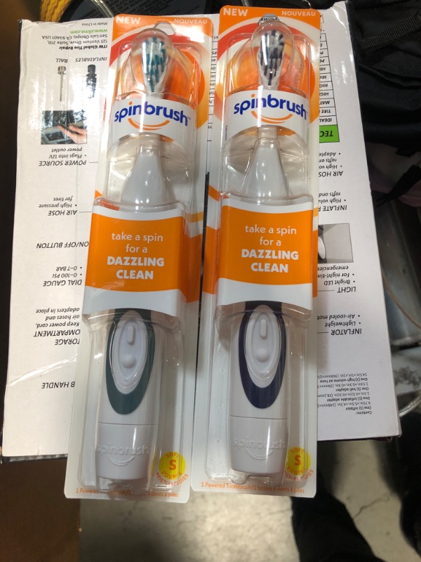 Photo 2 of Arm & Hammer SpinBrush Classic Battery Powered Toothbrush Soft 2 pack 
