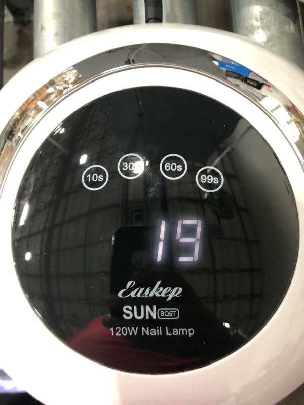 Photo 3 of 120W UV LED Nail Lamp