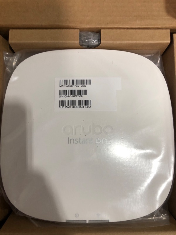 Photo 2 of Aruba Instant On AP15 4x4 WiFi Access Point | US Model | Power Source not Included (R2X05A)
