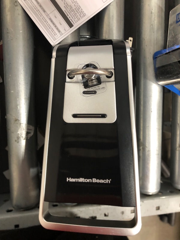 Photo 2 of Hamilton Beach Smoothtouch Can Opener 76607