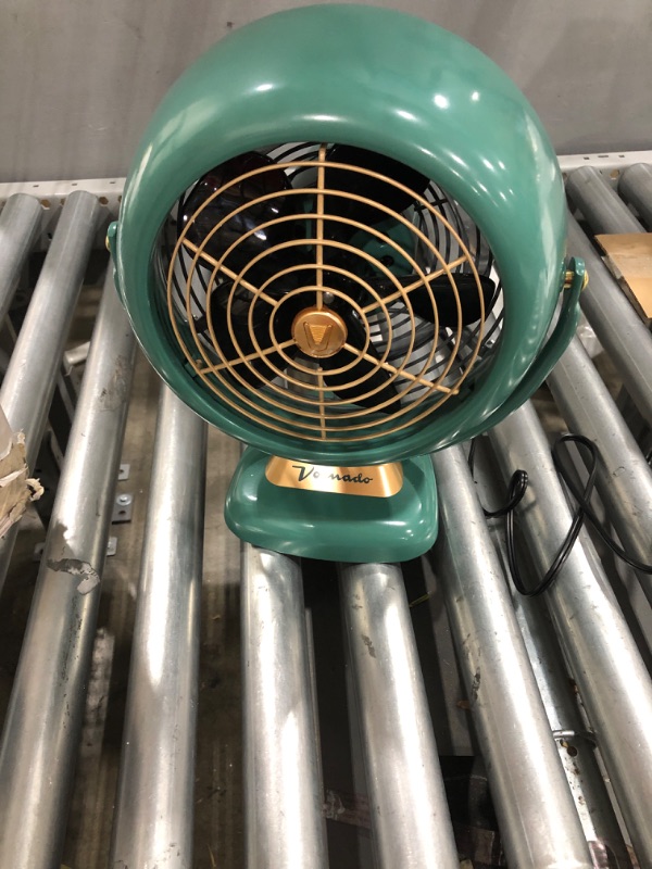 Photo 2 of * tested* Vornado VFAN Vintage Green Whole Room Air Circulator