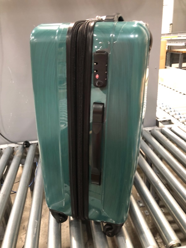 Photo 3 of Samsonite Winfield 2 Hardside Expandable Luggage with Spinner Wheels, Checked-Medium 24-Inch, Cactus Green
