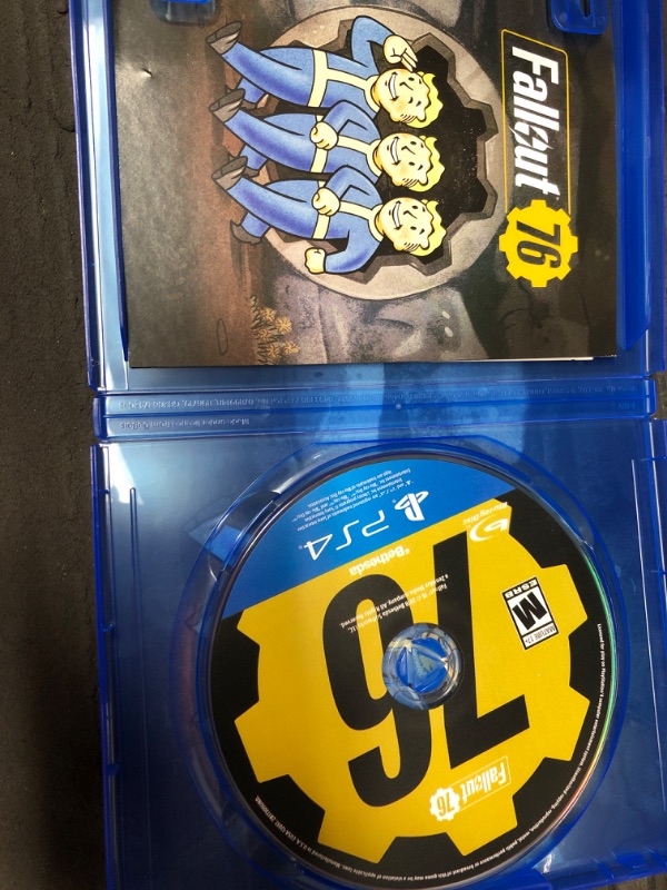 Photo 3 of **FACTORY NEW OPENED TO VERIFY* Fallout 76 - PlayStation 4

