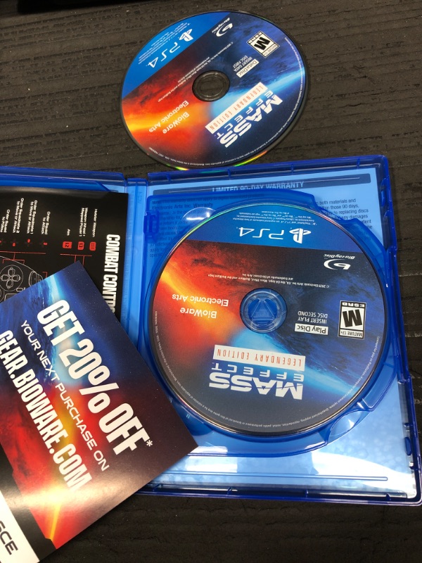 Photo 3 of **FACTORY NEW OPENED TO VERIFY** Mass Effect: Legendary Edition - PlayStation 4

