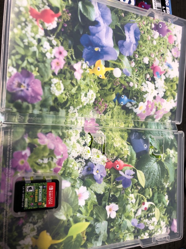 Photo 3 of **FACTORY NEW OPENED TO VERIFY** Pikmin 3 - Deluxe - Nintendo Switch
