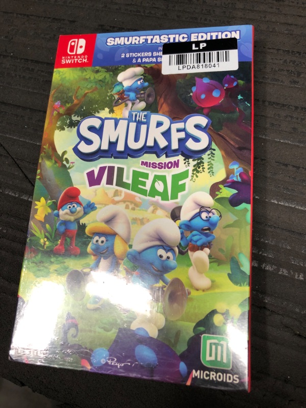 Photo 2 of **FACTORY NEW OPENED TO VERIFY* The Smurfs: Mission Vileaf Smurftastic Edition