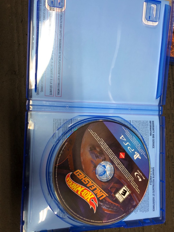 Photo 3 of **FACTORY NEW OPENED TO VERIFY** Hot Wheels: Unleashed - PlayStation 4

