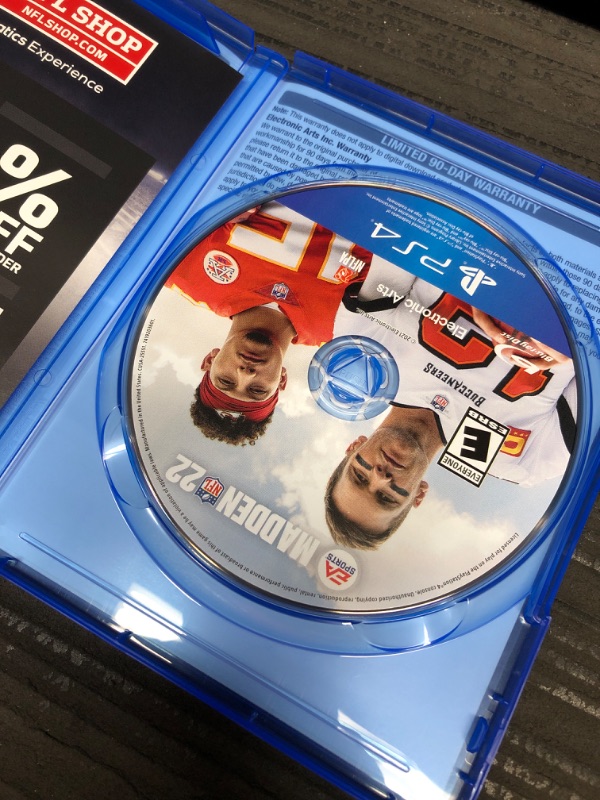 Photo 3 of **FACTORY NEW OPENED TO VERIFY** Madden NFL 22 - PlayStation 4

