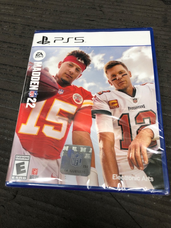 Photo 2 of **FACTORY NEW OPENED TO VERIFY** Madden NFL 22 - PlayStation 5

