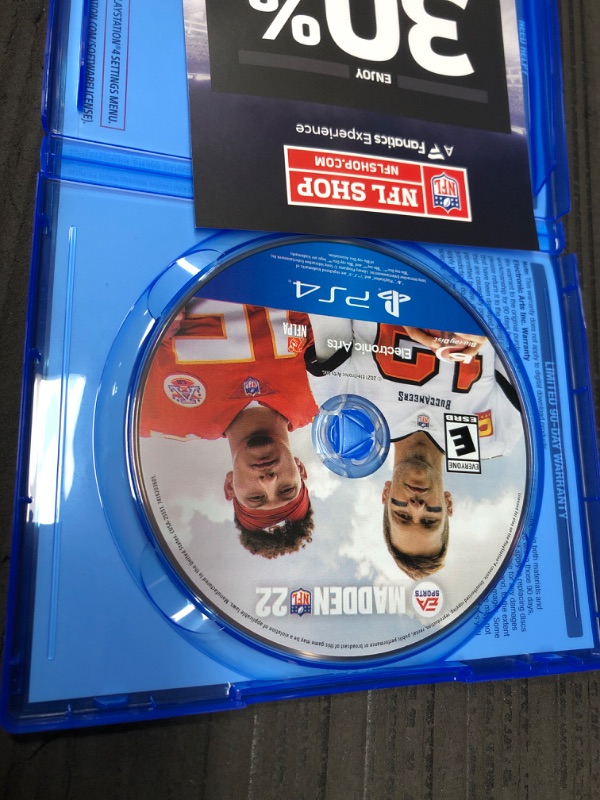 Photo 3 of **FACTORY NEW OPENED TRO VERIFY** Madden NFL 22 - PlayStation 4

