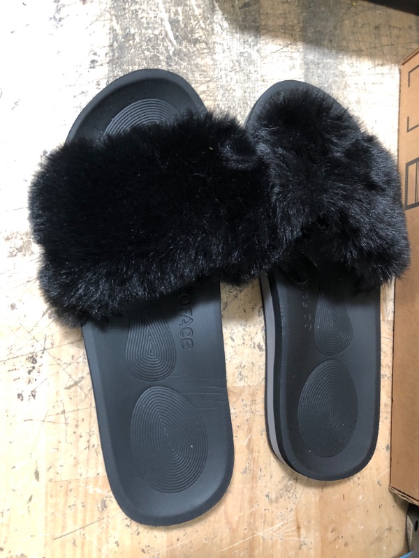 Photo 1 of COFACE Womens Sliders Plush House Slippers Flat Sandals for Women Memory Foam Fuzzy Open Toe Slippers with Arch Support Anti Skid Ladies Slip On Fur Slide Slippers 8.5W
