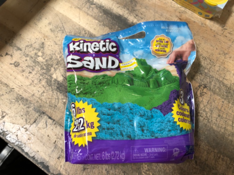 Photo 3 of  Kinetic Sand 6055453 6lb Colour Bag Multi