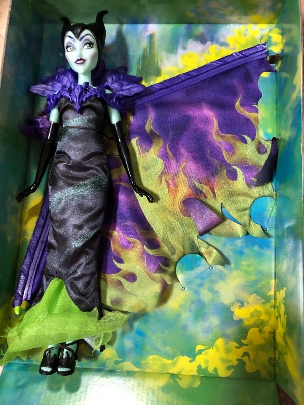 Photo 3 of Disney Villains Maleficent's Flames of Fury Doll