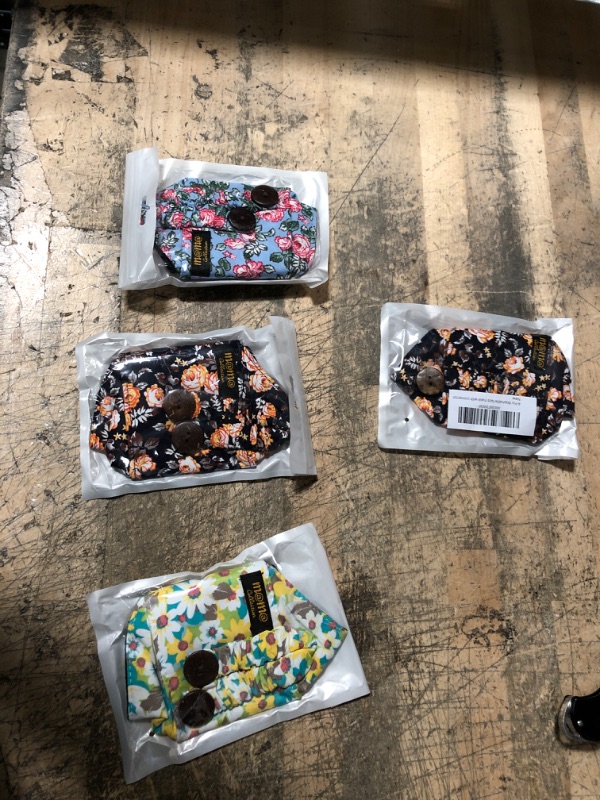 Photo 3 of 4 Pcs Washable Cloth facemask floral pattern with Prety coco button connector (DESIGNS VARY FROM STOCK IMAGE) 