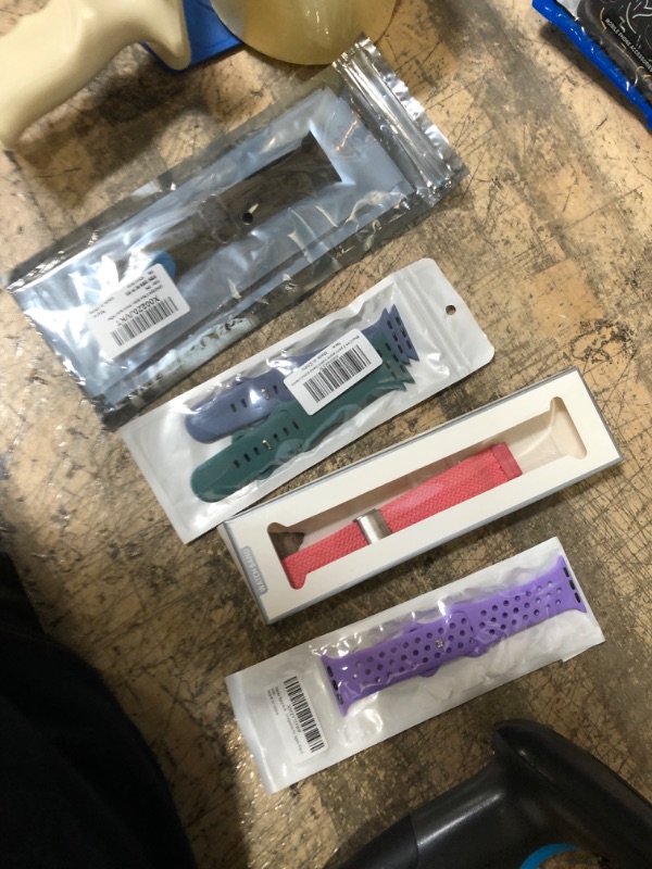 Photo 3 of (9 APPLE WATCH BAND STRAPS)