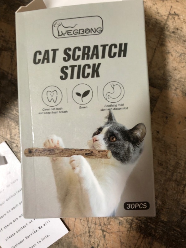 Photo 4 of (3 ITEM BUNDLE.) CAT SCRATCH STICKS, 30PC + 500 GRAMS OF APPLE STICKS CHEW TREAT FOR CAT, RABBIT, SQUIRREL AND 
Seaokais Coconut House with Wooden Ladders,2 Aluminum Carabiners Clips Included