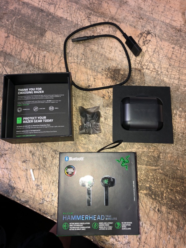 Photo 4 of New Razer Hammerhead True Wireless (2nd Gen) Bluetooth Gaming Earbuds: Chroma RGB Lighting -60ms Low-Latency- Active Noise Cancellation - Dual Environmental Noise Cancelling Microphones- Classic Black
